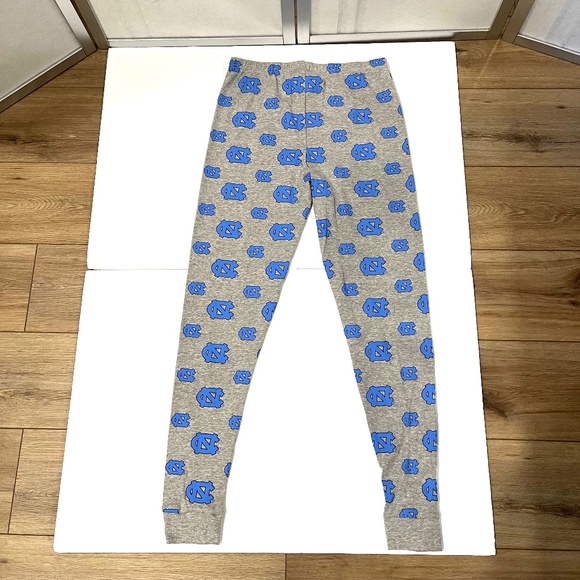 Like New - UNC Tarheels Kid's Snug Fitting Pajama Bottoms - Size 14/16 - Picture 2 of 6